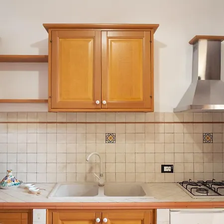 Apartment Leone *